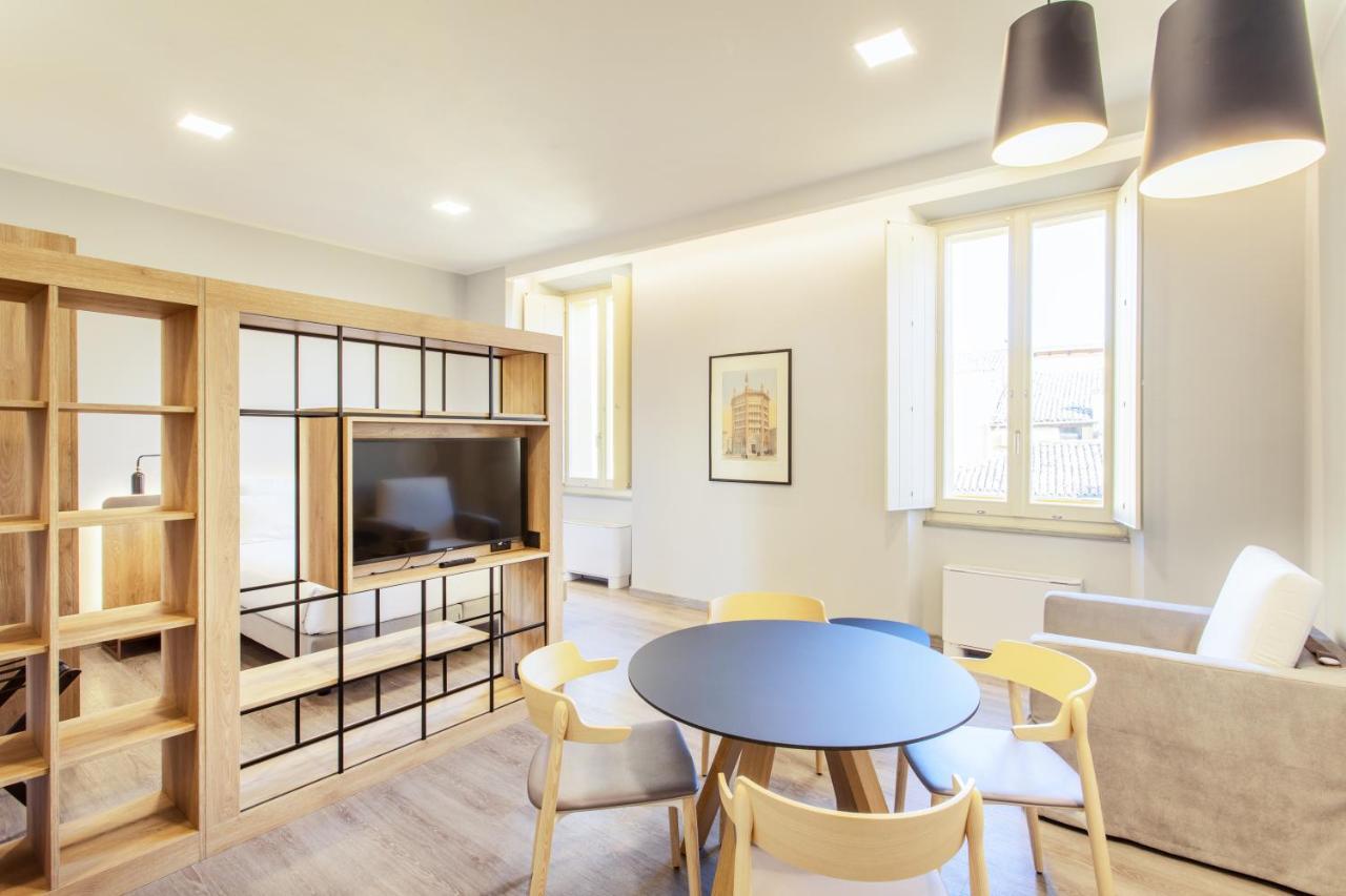 Palazzo Le Poste - Suite And Apartments ปาร์มา ภายนอก รูปภาพ
