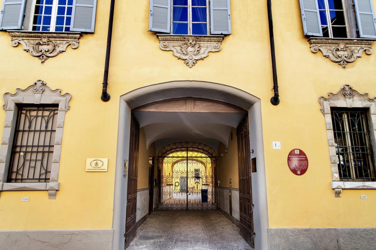 Palazzo Le Poste - Suite And Apartments ปาร์มา ภายนอก รูปภาพ